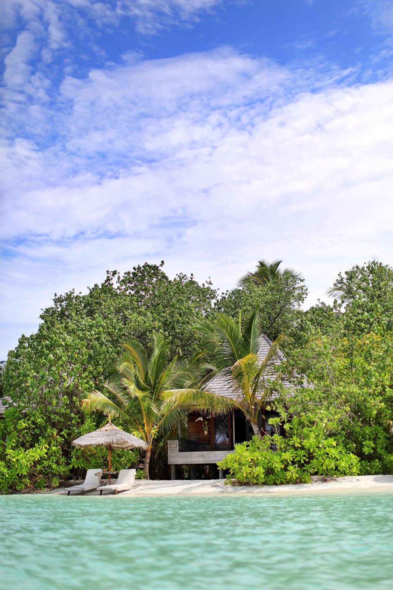 Gangehi Island Resort & Spa Стая снимка