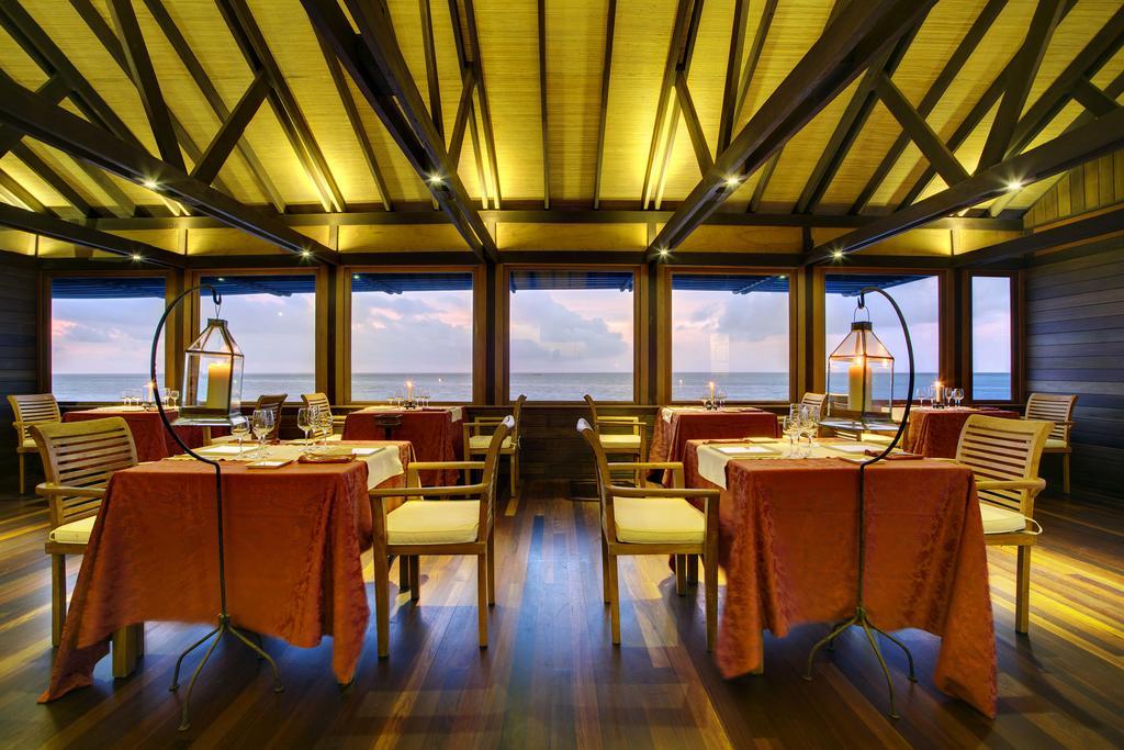 Gangehi Island Resort & Spa Екстериор снимка